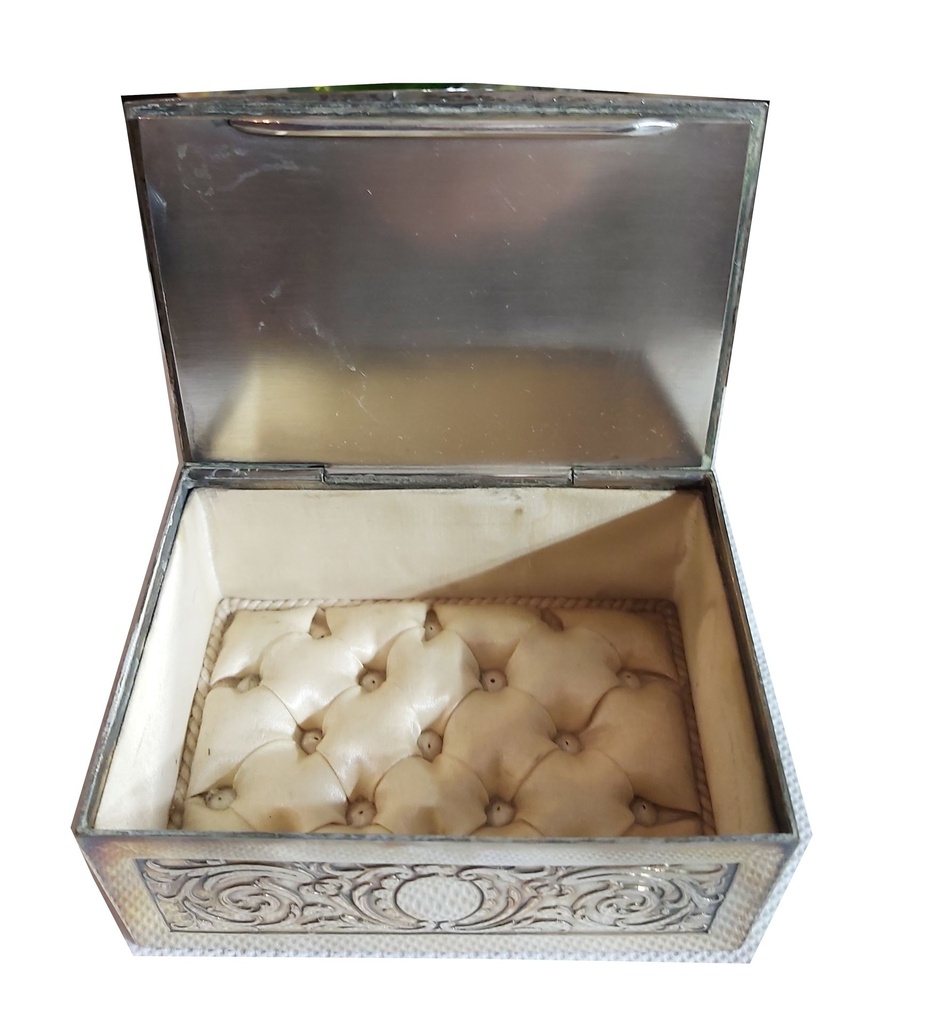 Extra image 2 - Boite en argent de B.Wicker. XIX siecle