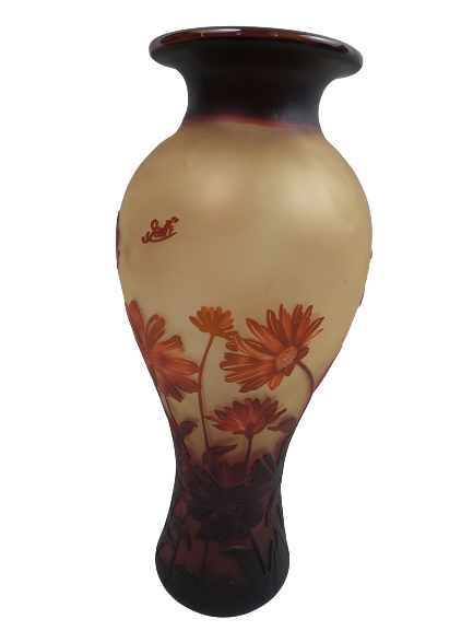 Extra image 5 - Vase type Gallé ambre.