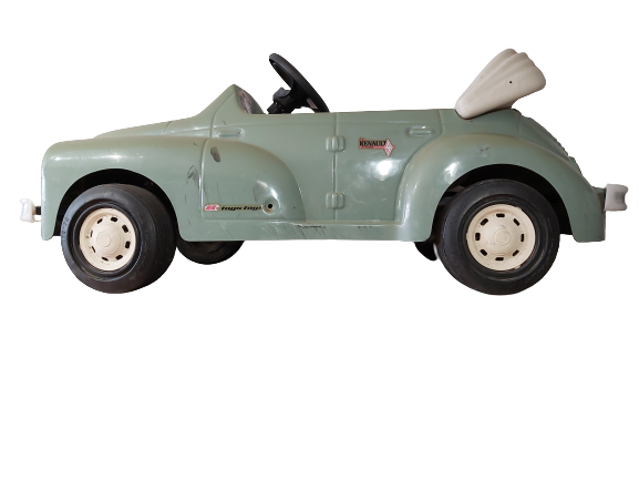 Extra image 2 - Ancienne voiture pour enfant.
