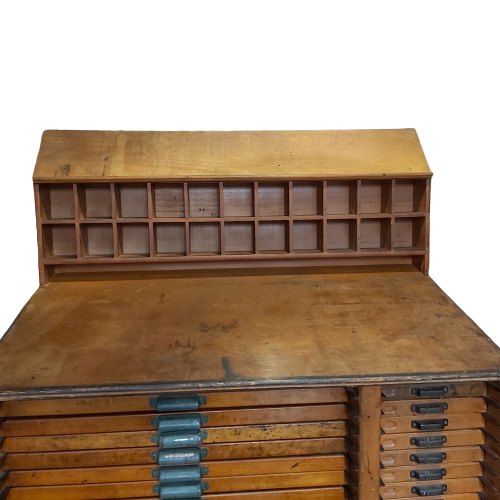 Extra image 3 - Meuble d'imprimerie des années 30.