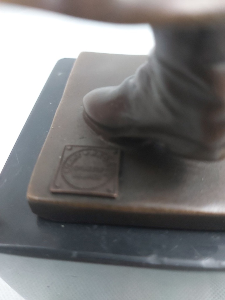 Extra image 4 - Milo : Bronze Staline.